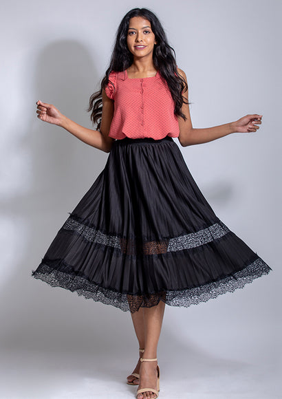 Lace Trim Pleated Skirt - Color Theory   | Black