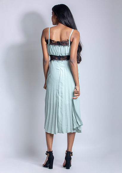 Flowy Dress - Color Theory