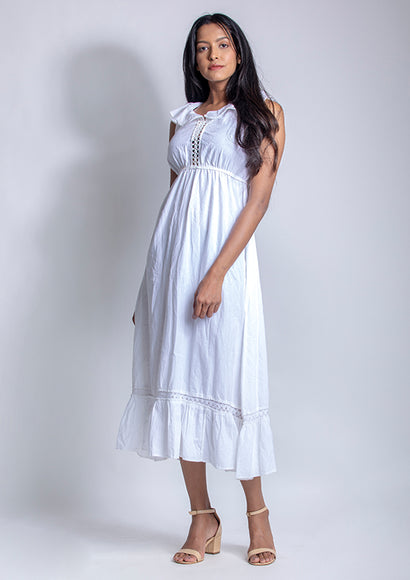 White Long Dress 2.0 - Color Theory   